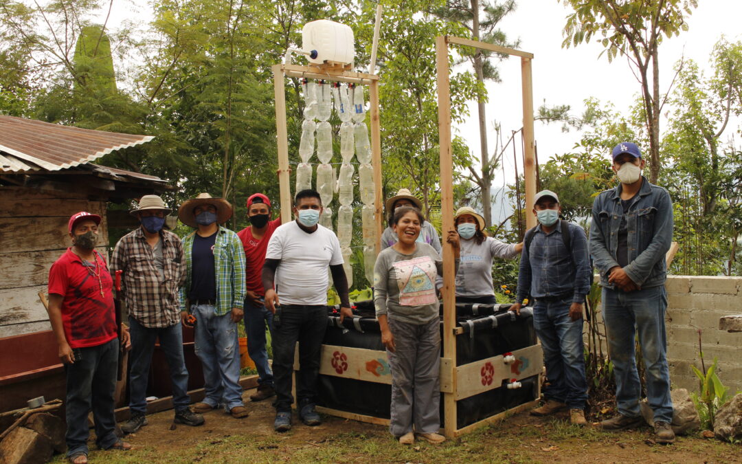 Talleres de huertos biointensivos en la Mixteca